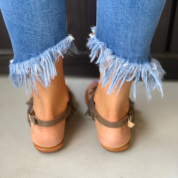 Distressed Fringe Embellished T-Strap Boho Sandal - Picture 4 of 6